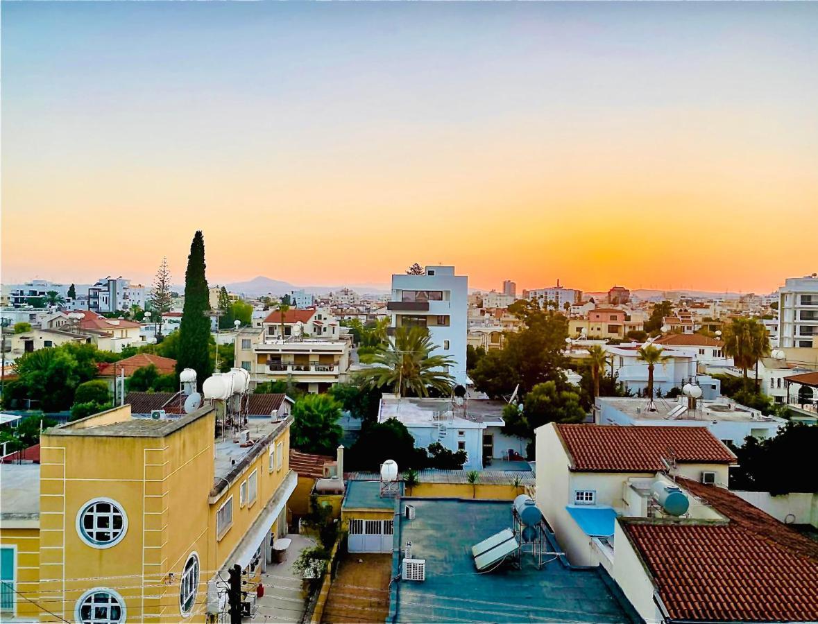 The Penthouse 401 Apartamento Larnaca Exterior foto